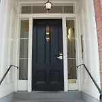 Comfy Beacon Hill Great For Work Travel #13