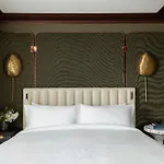 Hotel Raffles 5*