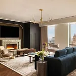 Raffles 5* Boston