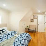 80-3 3br - Cozy Near Dorchester Center *