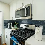 Apartment 80-3 3br - Cozy Near Dorchester Center