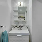 2br Dog-friendly In 2-fam - Comfy Retreat Apartment Boston