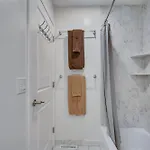 2br Dog-friendly In 2-fam - Comfy Retreat Apartment *