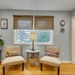 Apartment 2br Dog-friendly In 2-fam - Comfy Retreat *