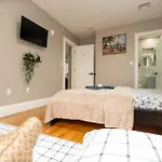 558-3 3br - Modern Nest Near Franklin Park Apartment *