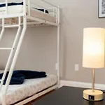 558-3 3br - Modern Nest Near Franklin Park *