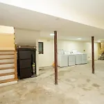 558-3 3br - Modern Nest Near Franklin Park Apartment Boston
