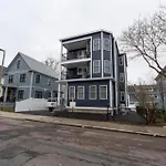 558-3 3br - Modern Nest Near Franklin Park Boston