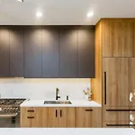 South End Oasis W Pool & Gym Apartment Boston