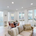 Luxury 2-Bed At The Vera Rooftop Deck, Near Mbta