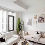 South End Oasis W Pool & Gym Apartment