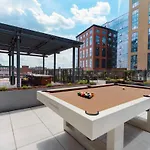 South End Family Pets & Gym Apartment