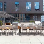 Elegant With Pool And Fitness Center Boston