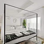 Apartment Luxury South End With Views