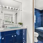 Luxury Massive Penthouse In Watertown * Boston