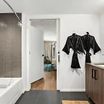 Family With Pool And Gym Exquisite For Families * Boston