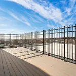 Apartment Luxury Massive Penthouse In Watertown *