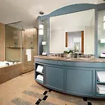 Mandarin Oriental, Boston