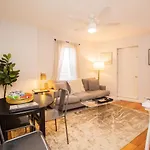 Modern,02 Mile To Northeastern, In Unit Laundry