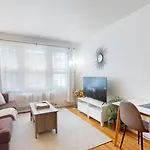 Cozy 1B, Green Line, Boston Coll, Elev, Roof Deck