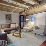 Tri-Level, Skylighted, Faneuil Hallquincy Market