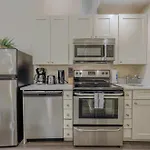 Keyless Entry Laundry In Bldg Pet Friendly