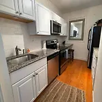 Apartment Bright City-view By Public Transport *