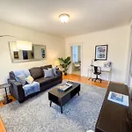 Sun-Filled Unit, Elevator, Pool, Boston College