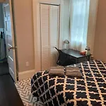 Bed & Breakfast In Fields Corner Area Boston