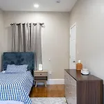 Cozy, Spacious Home Near Downtown Boston