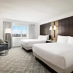 Hotel Hilton Back Bay 3*