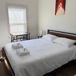 Homestay Historic Lower Mills *