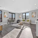 Luxe 3bd Brighton Boston