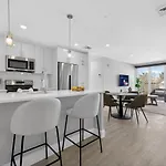 Luxe 3bd Allston Apartment *