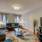Spacious 2Br Apt