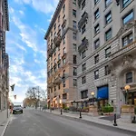 Walk To Boston Common Bright Apt With Rooftop Deck