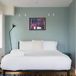 Bright Spacious Fenway Studio