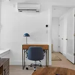 Luxury 2Br Apt In Boston With Free Parking