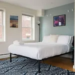 Bright Spacious Fenway Studio