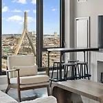 Beautiful Centrally Located 3 Bedroom Boston