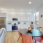 Apartment Luxury 2-bed At The Vera Rooftop Deck, Near Mbta Boston
