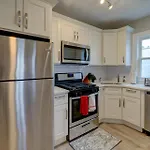 Spacious 2br *