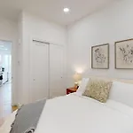 Luxury 2-bed At The Vera Rooftop Deck, Near Mbta Apartment *