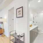 Luxury 2-bed At The Vera Rooftop Deck, Near Mbta Apartment *