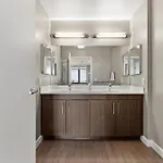 Beautiful Centrally Located 3 Bedroom Apartment