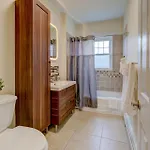 Apartment Spacious 2br *