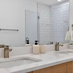 Luxury 3br 2ba Near Harvard With Free Parking Apartment