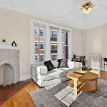 Charming 2Br In Boston