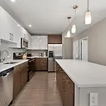 Apartment Beautiful Centrally Located 3 Bedroom Boston