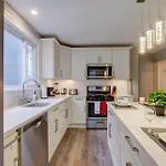 Spacious 2br Apartment *